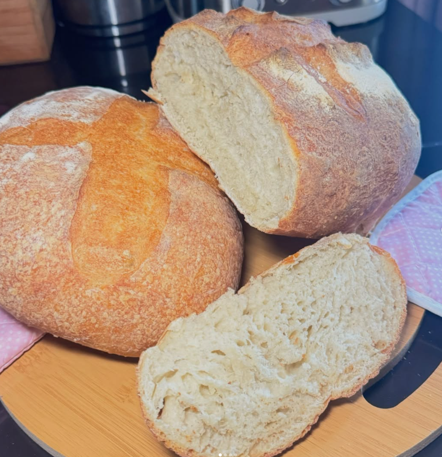 Pan de masa madre artesanal con corteza crujiente